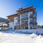 Apart33 2-10 * Haus im Ennstal