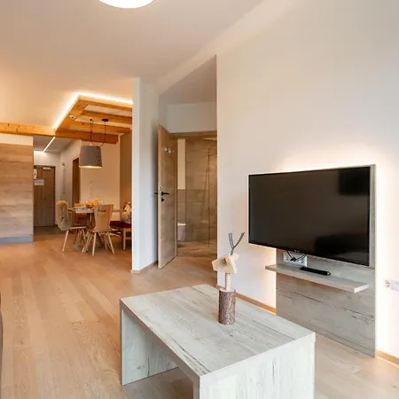 Apart33 2-10 Haus im Ennstal