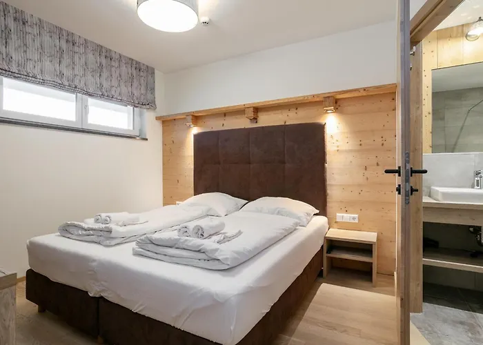 Apart33 2-10 * Haus im Ennstal